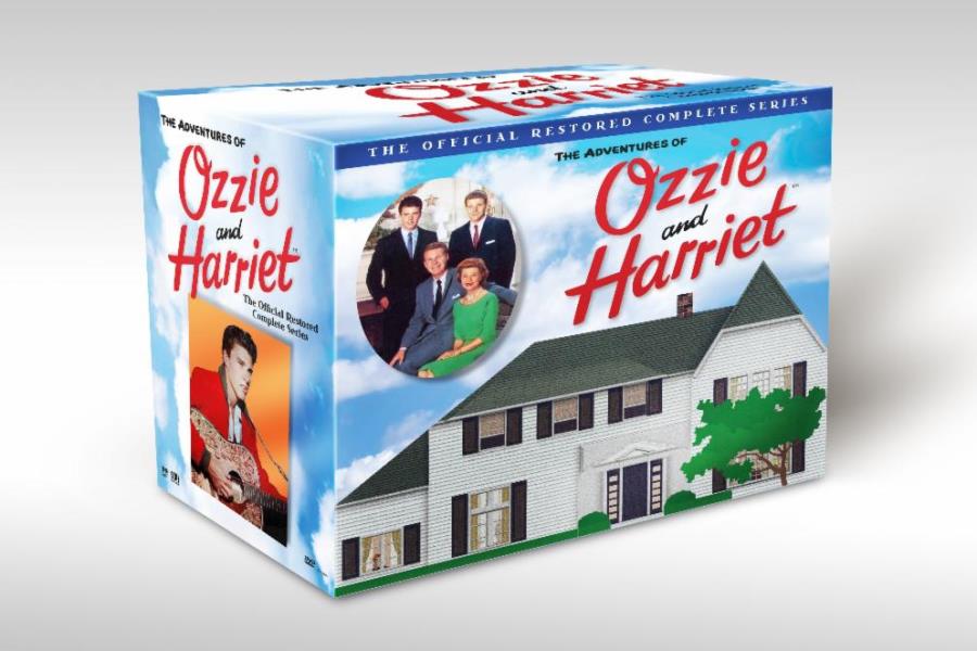 その他 Essential Ozzie &amp; Harriet Collection [DVD] Amazon.com: The Essential Ozzie & Harriet Collection : Ozzie