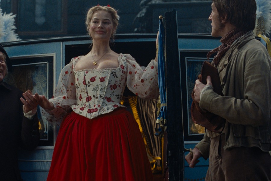 Warner’s ‘Wuthering Heights’ Looks to Return Margot Robbie to the Top of the Weekend Box Office
